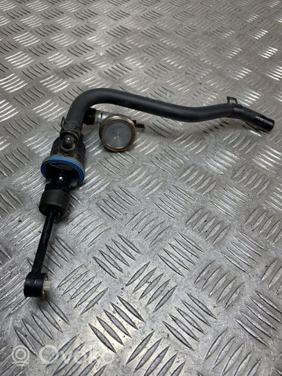 SsangYong Rexton Clutch master cylinder 