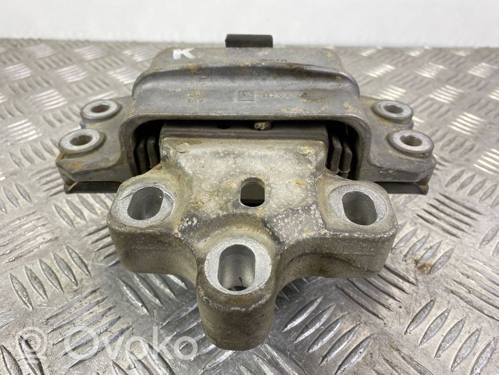 Volkswagen Tiguan Gearbox mount 