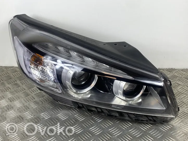 KIA Sorento Lampa przednia 92102C5200