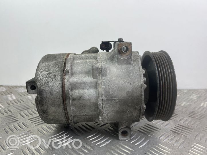 KIA Sorento Ilmastointilaitteen kompressorin pumppu (A/C) 1F38E12600