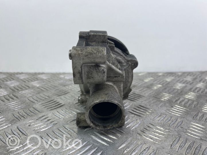 KIA Sorento Water pump 