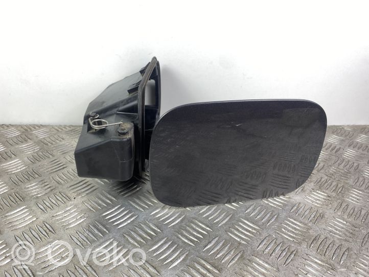 Dodge Durango Bouchon, volet de trappe de réservoir à carburant 68156453A