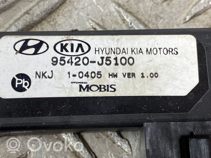 Hyundai Santa Fe Sonstige Steuergeräte / Module 95420J5100