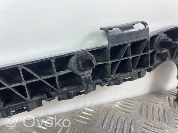 Jeep Grand Cherokee Takapuskurin kannake 55079223AF