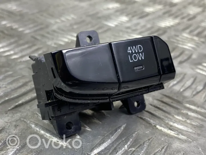 Jeep Compass Tasauspyörästön lukituksen kytkin 735756043