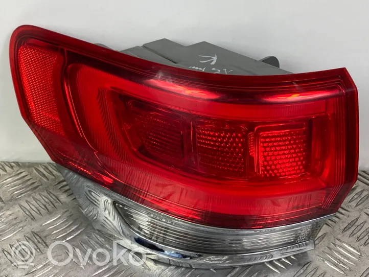 Jeep Grand Cherokee Lampa tylna P68110001AE