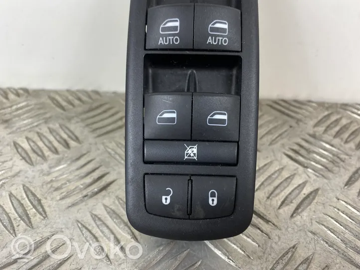 Jeep Grand Cherokee Przyciski szyb 68184803AA