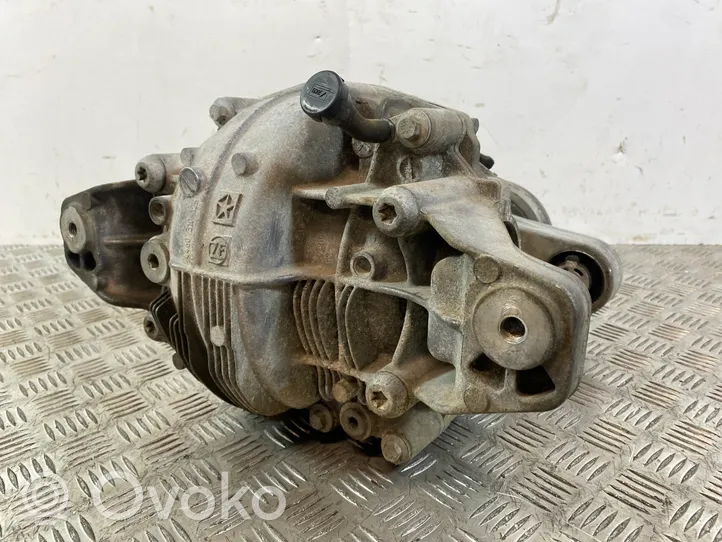 Jeep Grand Cherokee Galinis reduktorius P68184737AB