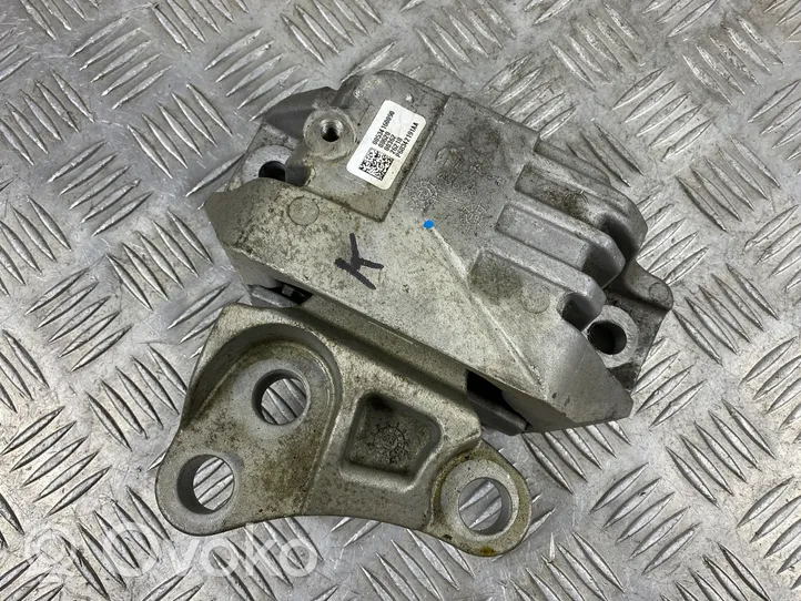 Jeep Compass Gearbox mount P68342191AA