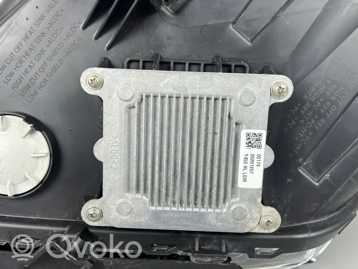 SsangYong Rexton Phare frontale 8310636300