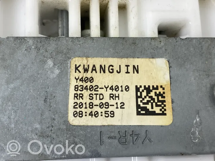 SsangYong Rexton Elektryczny podnośnik szyby drzwi tylnych 83402Y4010