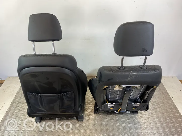 Hyundai Santa Fe Seat set 