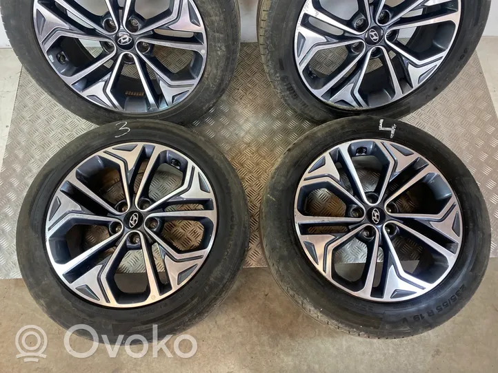 Hyundai Santa Fe R19 alloy rim 