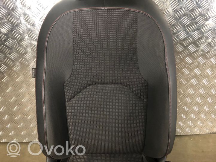 Seat Leon (5F) Istuimien ja ovien verhoilusarja 5Q4881106