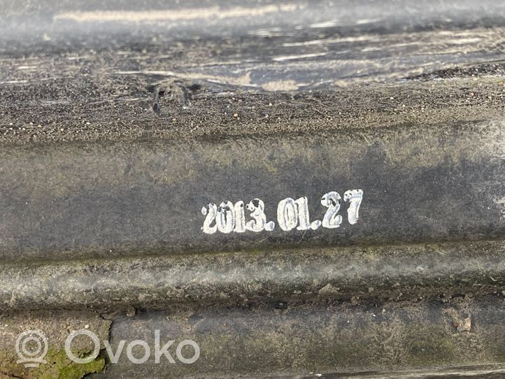 Hyundai i40 Poprzeczka zderzaka tylnego 866313Z000