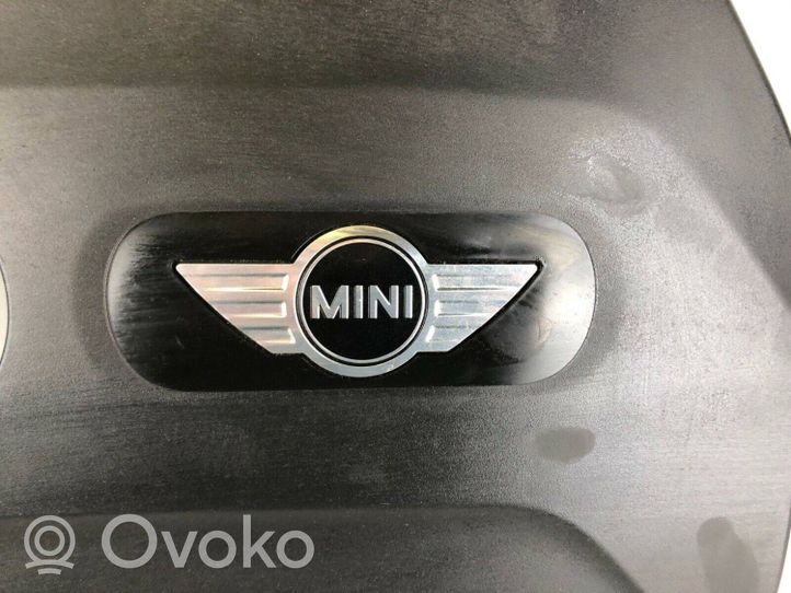 Mini Clubman F54 Osłona górna silnika 8601635