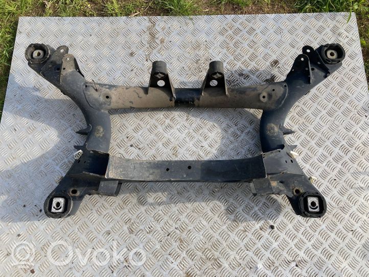 BMW 2 F22 F23 Rama pomocnicza tylna 2785330