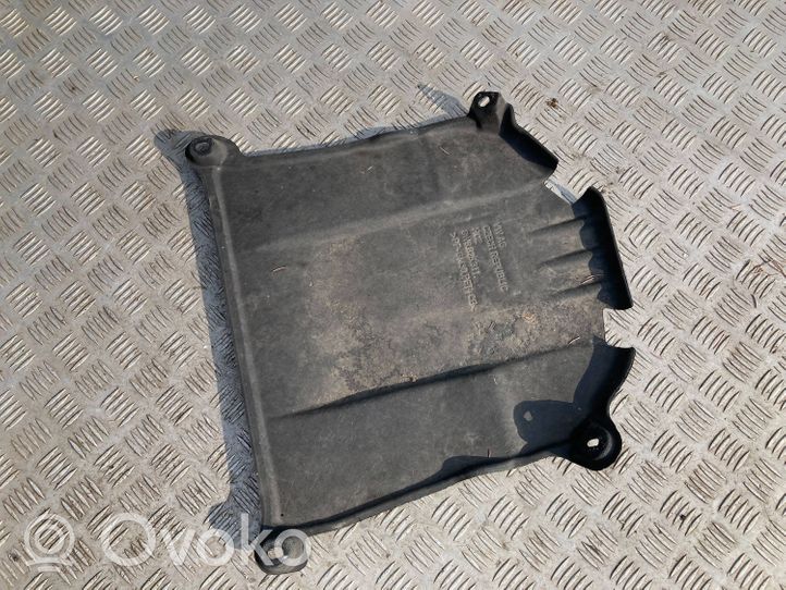 Audi A5 Couvre-soubassement inférieur 8W8825311