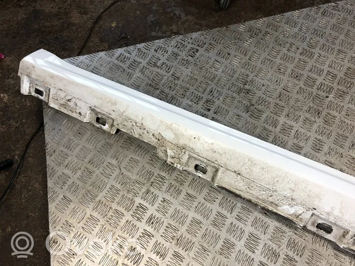 Audi A5 Sill 