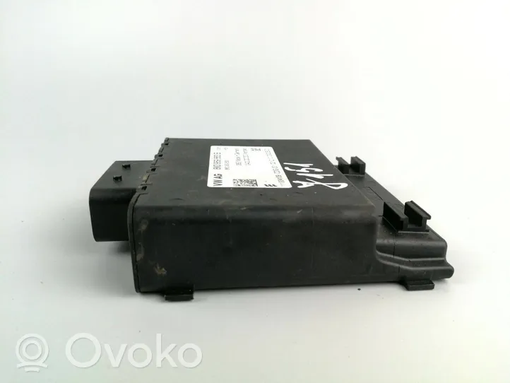 Audi A5 8T 8F Module convertisseur de tension 8K0959663B