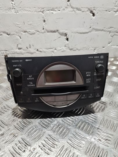 Toyota RAV 4 (XA30) Radija/ CD/DVD grotuvas/ navigacija 8612042220