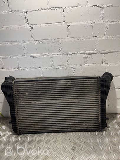 Volkswagen PASSAT B6 Chłodnica powietrza doładowującego / Intercooler 3C0145805R