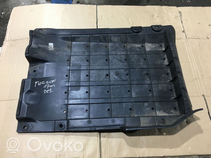 Hyundai Tucson TL Protection inférieure latérale 84148D7000