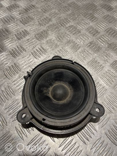 Renault Megane III Enceinte haute fréquence de porte avant 281440004R