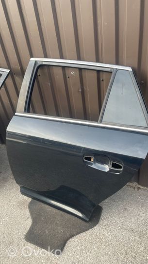 Toyota Avensis T270 Rear door 