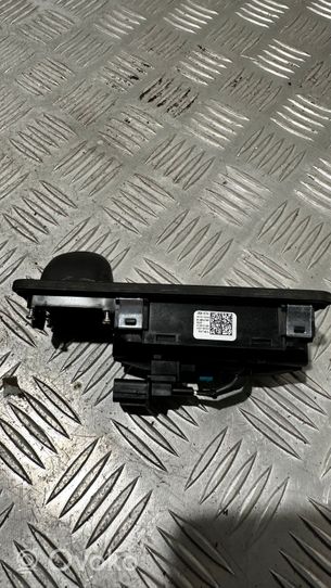 KIA Sportage Maniglia del portellone con telecamera 99240D9000