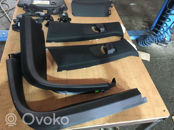 Mercedes-Benz GLE (W166 - C292) Set rivestimento 