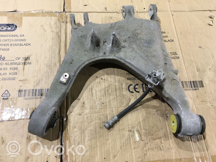 Audi A8 S8 D3 4E Triangle bras de suspension supérieur arrière 4E0511511