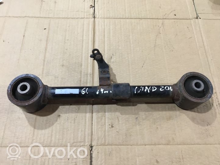 Toyota Land Cruiser (J200) Brazo de suspensión trasero 