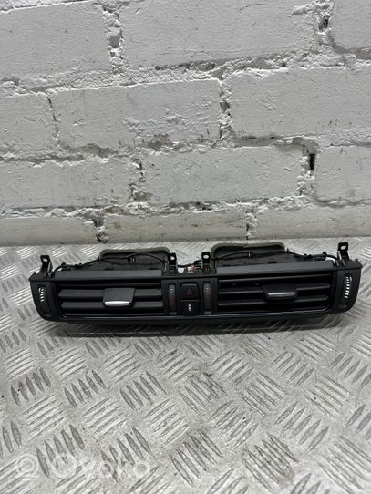 BMW X5 F15 Griglia di ventilazione centrale cruscotto 925264810