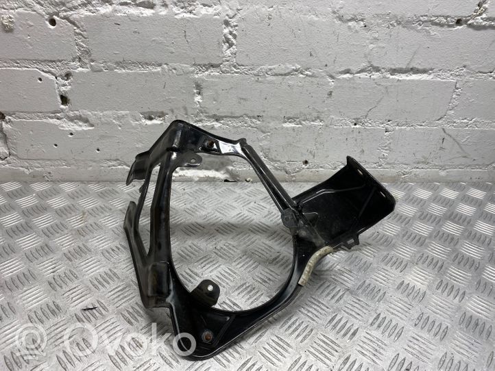 BMW X6 F16 Supporto della vaschetta del liquido AdBlue 