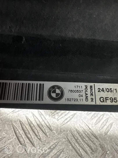 BMW 3 F30 F35 F31 Šoninė dalis radiatorių panelės (televizoriaus) 7600537