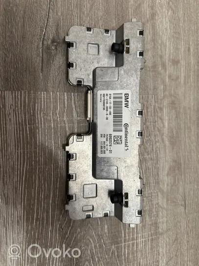 BMW 5 G30 G31 Module de contrôle caméra arrière 6992574