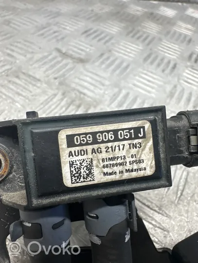 Audi Q7 4M Sensore di pressione dei gas di scarico 059906051J