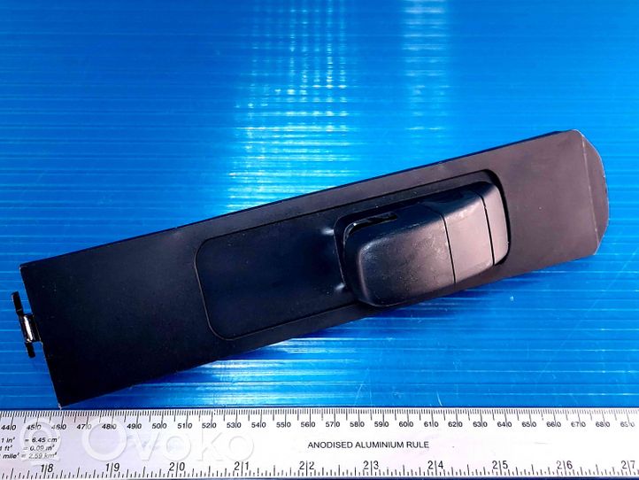 Ford Fiesta Seat belt trim H1BBA611C46AE