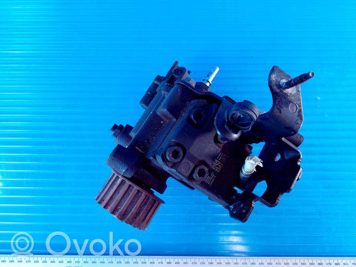 Renault Megane III Fuel injection high pressure pump A2C53351931