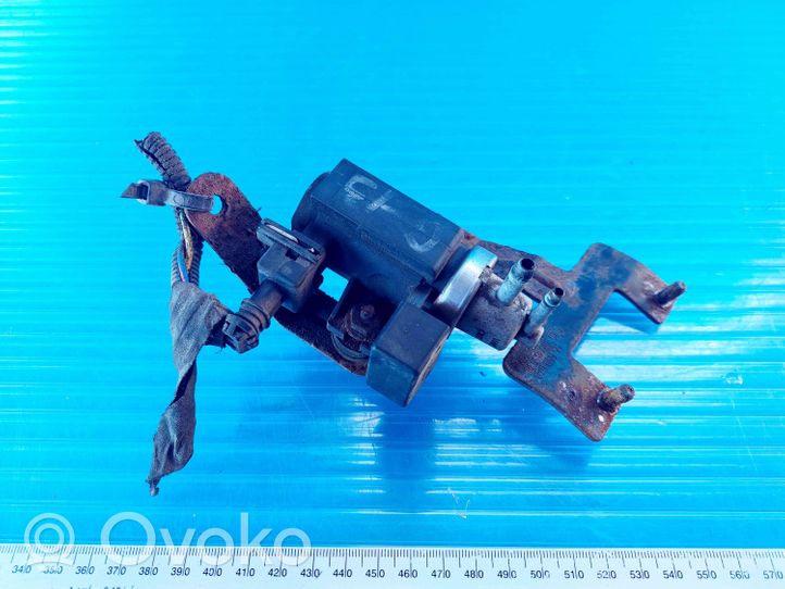 Opel Combo C Solenoidinis vožtuvas 897219