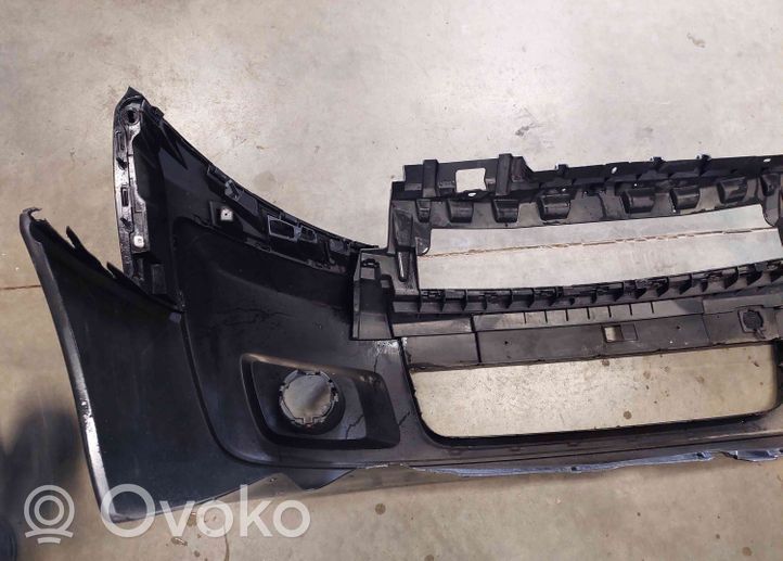 Citroen Jumpy Front bumper 14975850E