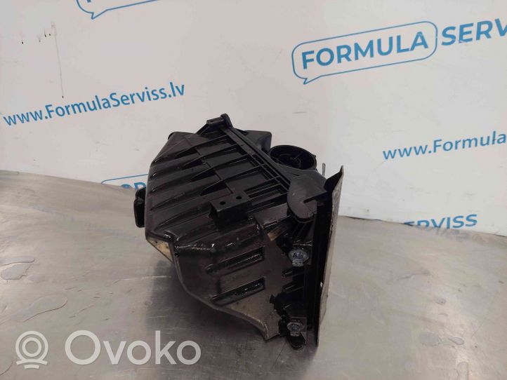 Audi A4 S4 B7 8E 8H Filtro dell’aria 03G133835B