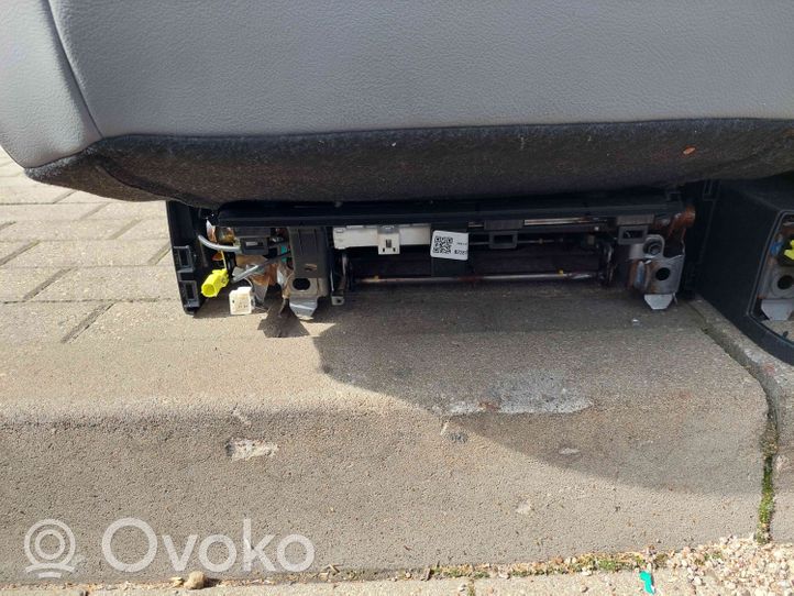 Toyota Sienna XL40 IV Kit siège 