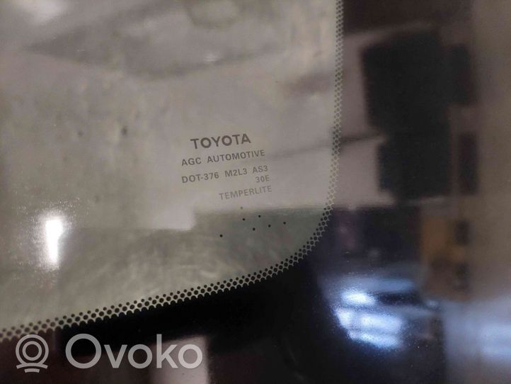 Toyota Sienna XL40 IV Fenêtre latérale avant / vitre triangulaire 