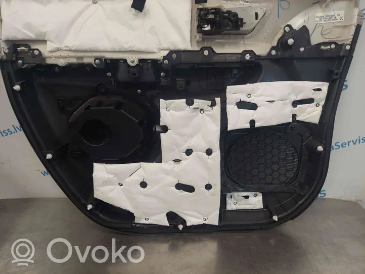 Toyota Sienna XL40 IV Boczki / Poszycie drzwi przednich 6761008241