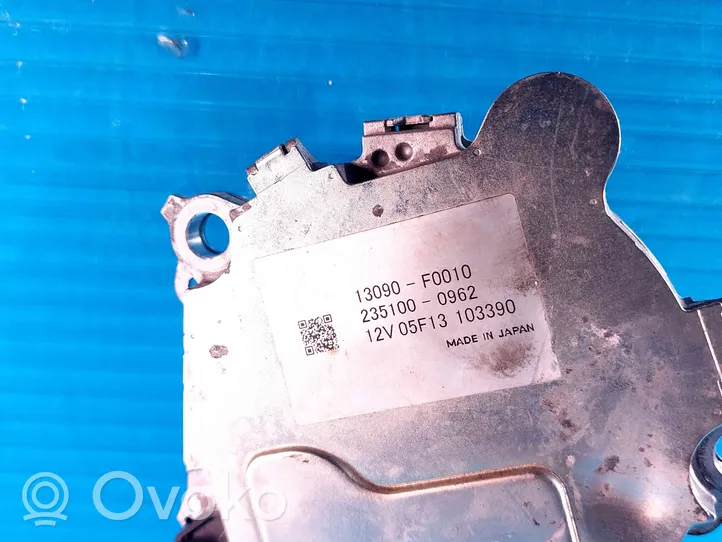 Toyota Sienna XL40 IV Solenoīda vārsts 13090F0010