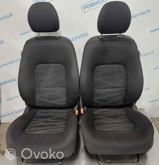 KIA Ceed Seat set 