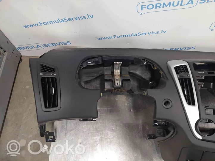 KIA Ceed Oro pagalvių komplektas su panele 847101H050EQ