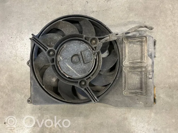 Audi A6 S6 C4 4A Elektrisks radiatoru ventilators 